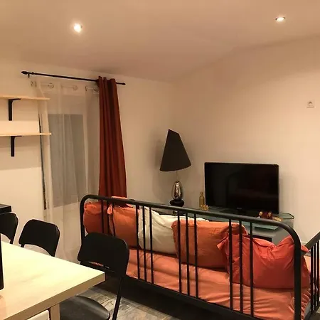 Apartment T2 Climatise - Pres Des Plages *